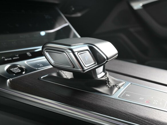 2021 Audi A7 55 TFSI II (4K), белый, 6599000 рублей - вид 21