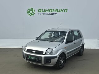 2007 Ford Fusion I Рестайлинг, серебристый, 322000 рублей, вид 1