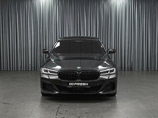2020 BMW 5 серии 530d xDrive VII (G30/G31/G38) Рестайлинг, серый, 5250000 рублей, вид 3