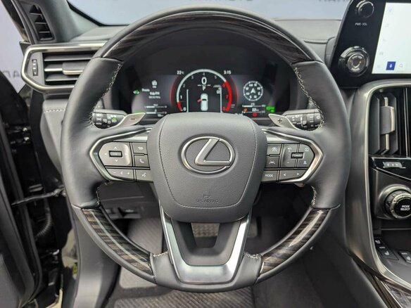2026 Lexus LX 600 IV, чёрный, 23500000 рублей - вид 14