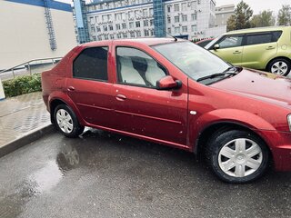 2010 Renault Logan I Рестайлинг, красный, 490000 рублей, вид 3