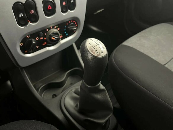 2012 Renault Logan I Рестайлинг, красный, 299000 рублей - вид 14