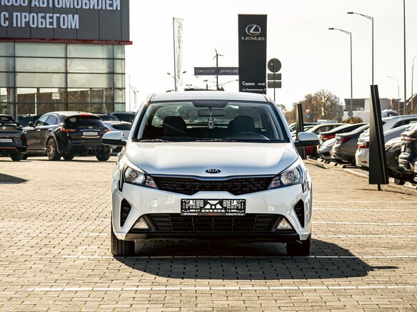 2022 Kia Rio IV Рестайлинг, белый, 1625000 рублей - вид 18