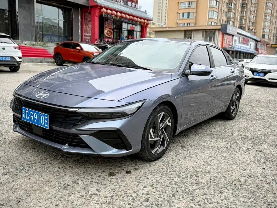 Открыть фотографии: Hyundai Elantra VII (CN7) Рестайлинг