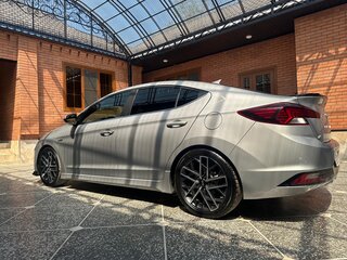 2019 Hyundai Elantra Sport VI (AD) Рестайлинг, серый, 1500000 рублей, вид 5