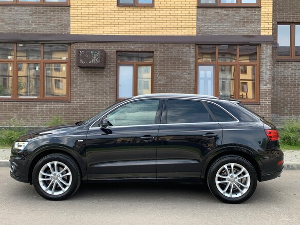 2013 Audi Q3 I (8U), чёрный - вид 12