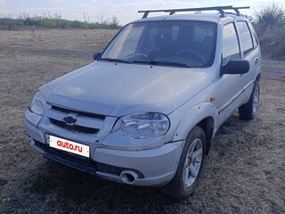 2006 Chevrolet Niva I, серебристый, 320000 рублей, вид 1