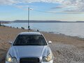 2004 Hyundai Sonata ТагАЗ IV (EF) Рестайлинг, серебристый, 450000 рублей - вид 2