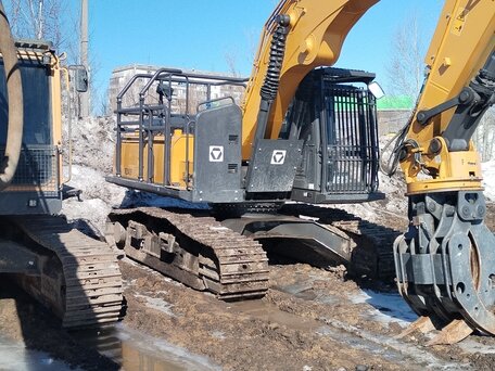 2024 XCMG XE240C, жёлтый, 13385500 рублей, вид 2