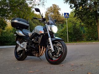 Suzuki GSR 600