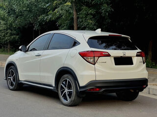 2022 Honda Vezel I Рестайлинг, белый, 1560000 рублей, вид 2