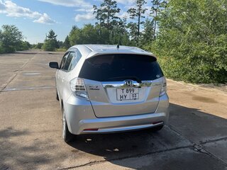 2011 Honda Fit Hybrid II, серый, 765000 рублей, вид 2