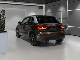 2012 Audi A1 I (8X), коричневый, 990000 рублей, вид 4
