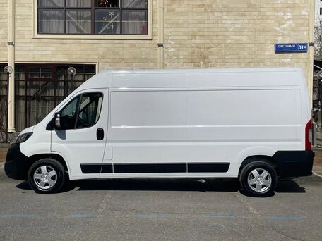 2021 Peugeot Boxer, белый, 2970000 рублей, вид 4