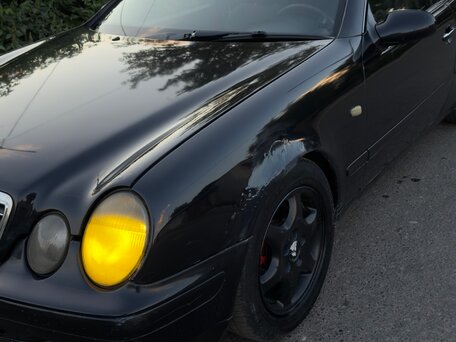 1999 Mercedes-Benz CLK-Класс 200 I (W208), синий, 299000 рублей, вид 2