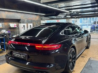 2019 Porsche Panamera 4 II, чёрный, 7660000 рублей, вид 3