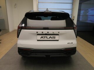 2026 Geely Atlas II, белый, 4229990 рублей, вид 5