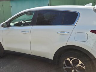 2020 Kia Sportage IV Рестайлинг, белый, 2220000 рублей, вид 5