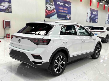 2026 Volkswagen T-Roc I Рестайлинг, белый, 1530000 рублей, вид 4