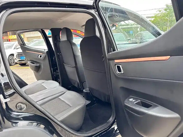 2024 Dongfeng Box 31.45 kWh, чёрный - вид 12
