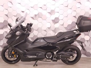 2023 Yamaha TMAX, чёрный, 1429000 рублей, вид 4