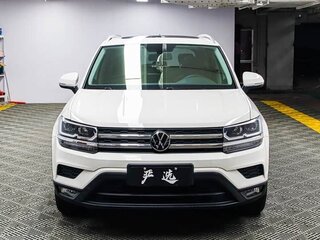 2022 Volkswagen Tharu I, белый, 1520000 рублей, вид 2