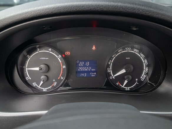 2014 Lada (ВАЗ) Priora I Рестайлинг, белый, 500000 рублей - вид 14