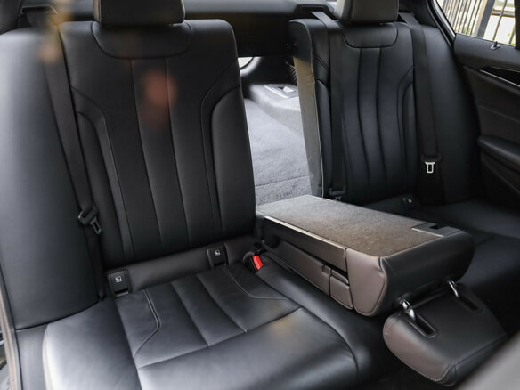 2021 BMW M5 VI (F90) Рестайлинг, чёрный, 10518527 рублей - вид 34