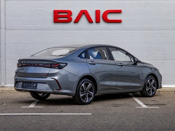 2025 BAIC U5 Plus, серый, 2556000 рублей - вид 5