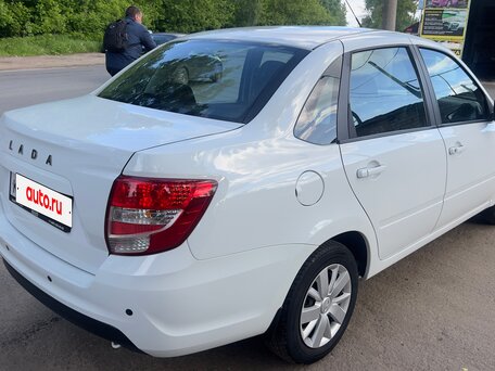 2023 Lada (ВАЗ) Granta I Рестайлинг, белый, 725000 рублей, вид 5