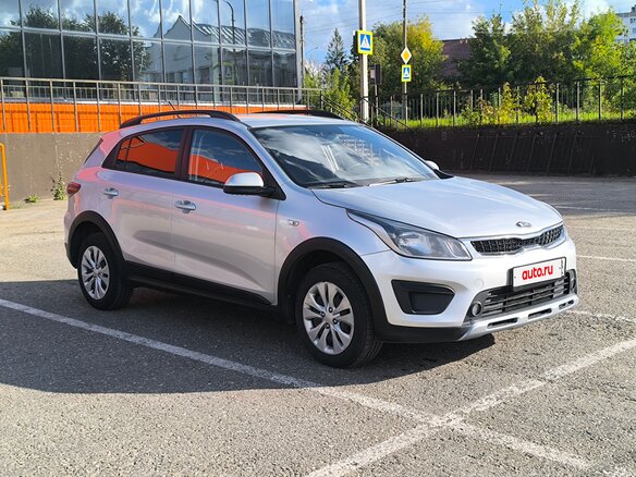 2019 Kia Rio X-Line IV, серый - вид 3