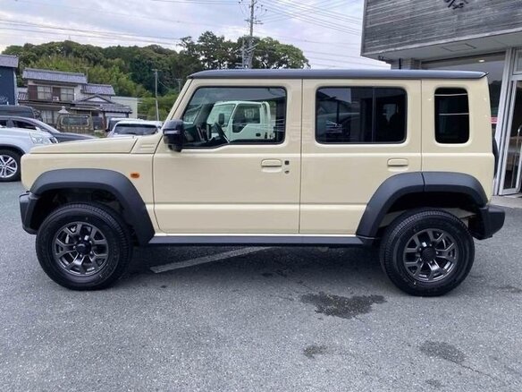 2025 Suzuki Jimny IV, бежевый, 2200000 рублей - вид 7