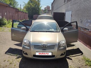 2008 Toyota Avensis II Рестайлинг, зелёный, 610000 рублей, вид 1
