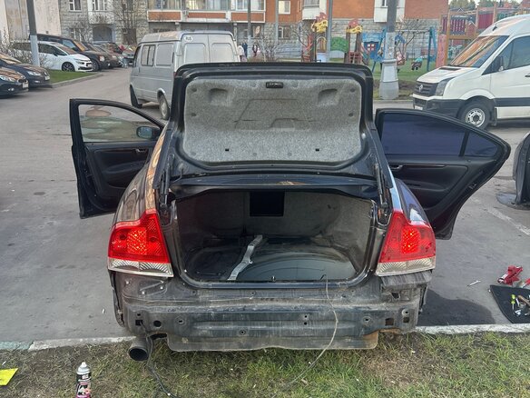 2007 Volvo S60 I Рестайлинг, чёрный, 600000 рублей - вид 8
