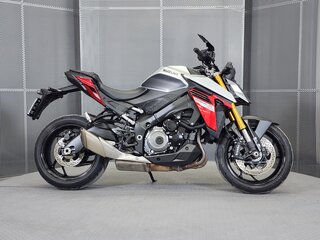 2025 Suzuki GSX-S 1000, серебристый, 1299000 рублей, вид 1