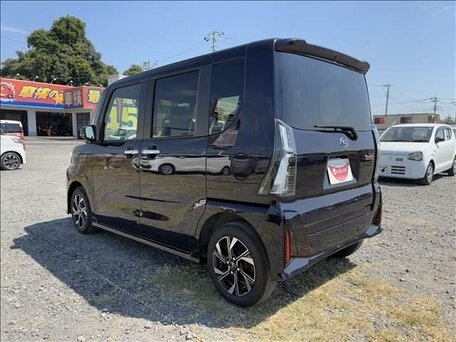 2026 Daihatsu Tanto IV, чёрный, 590000 рублей, вид 4