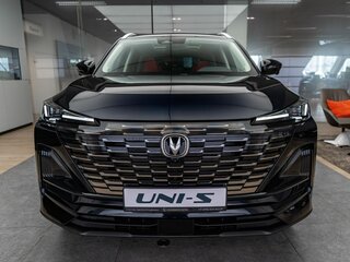 2025 Changan UNI-S I, чёрный, 3179900 рублей, вид 4