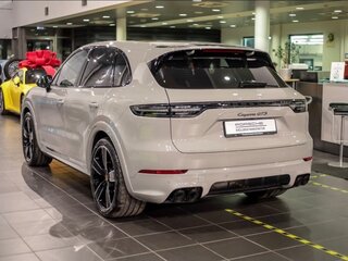 2021 Porsche Cayenne GTS III, серый, 8450000 рублей, вид 5