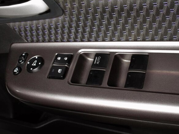 2016 Honda Stepwgn V, чёрный - вид 6