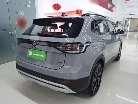 2025 Volkswagen Tharu XR, серый, 2250000 рублей, вид 4