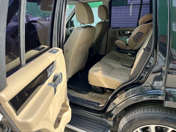 2010 Land Rover Discovery IV, чёрный, 1800000 рублей - вид 12