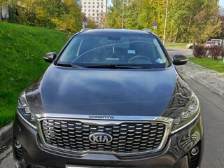 2018 Kia Sorento III Prime Рестайлинг, серый, 3000000 рублей, вид 1