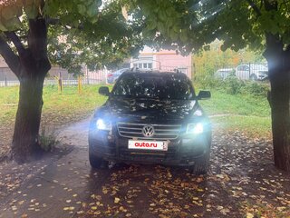 2005 Volkswagen Touareg I, чёрный, 400000 рублей, вид 1