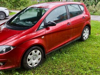 2008 SEAT Altea I, красный, 480000 рублей, вид 1