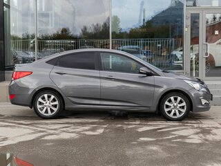 2014 Hyundai Solaris I Рестайлинг, серый, 850000 рублей, вид 4