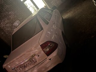 2011 Lada (ВАЗ) Priora I, белый, 200000 рублей, вид 4