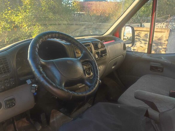 1997 Ford Transit, красный, 270000 рублей - вид 9