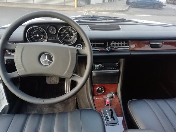 1973 Mercedes-Benz W114 280, белый, 1550000 рублей - вид 15