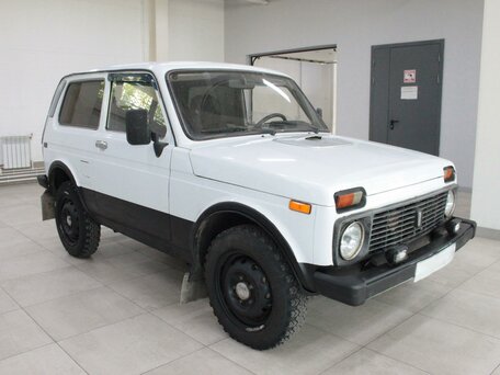 2005 Lada (ВАЗ) 2121 (4x4) I Рестайлинг, белый, 400000 рублей, вид 3