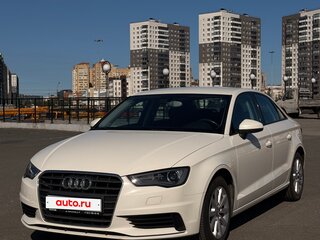 2014 Audi A3 III (8V), белый, 1490000 рублей, вид 3
